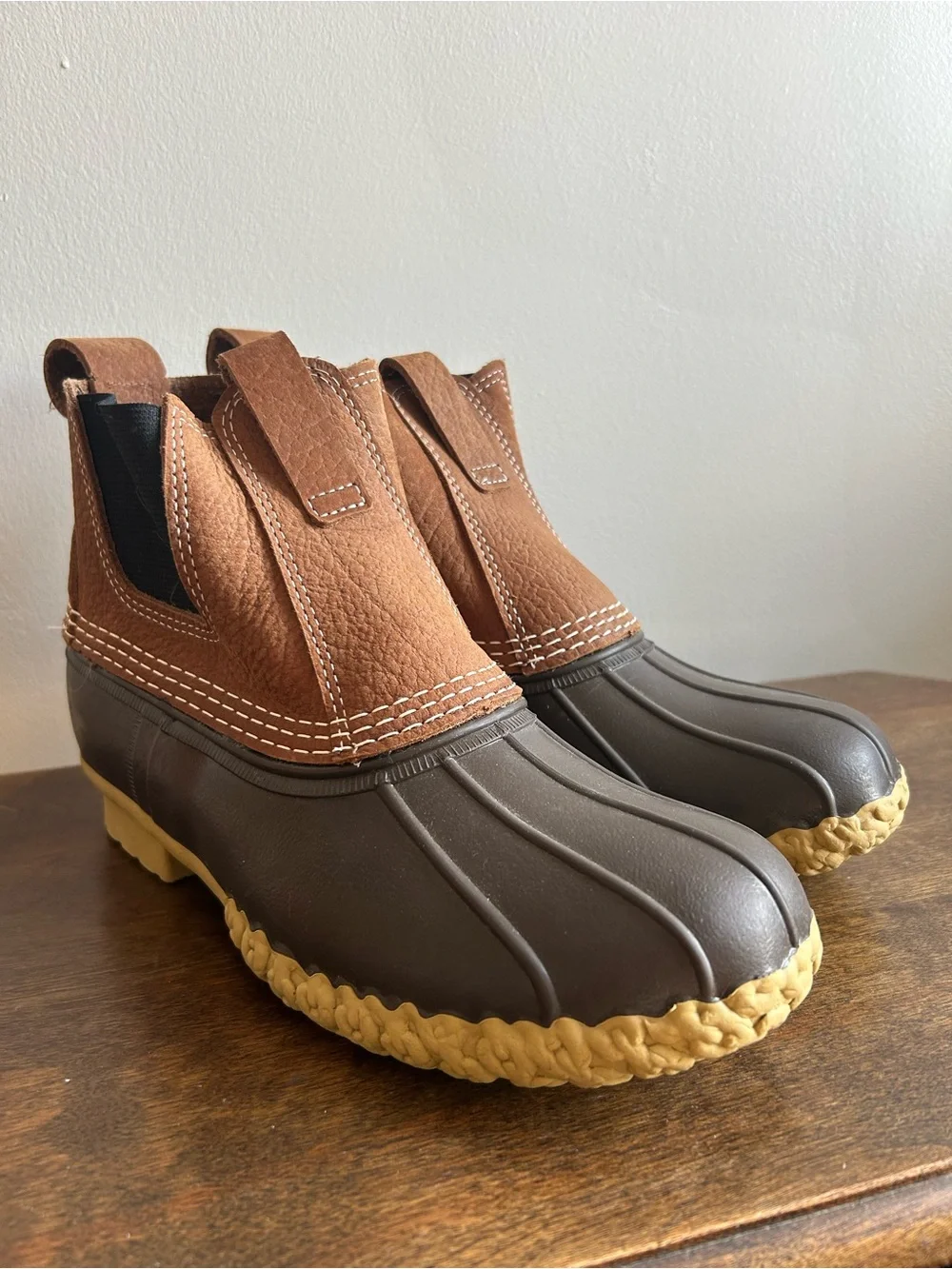Women’s L.L Bean Chelsea Brown Leather Boots size 8.5 Outdoor Rain Like New - Picture 3 of 16